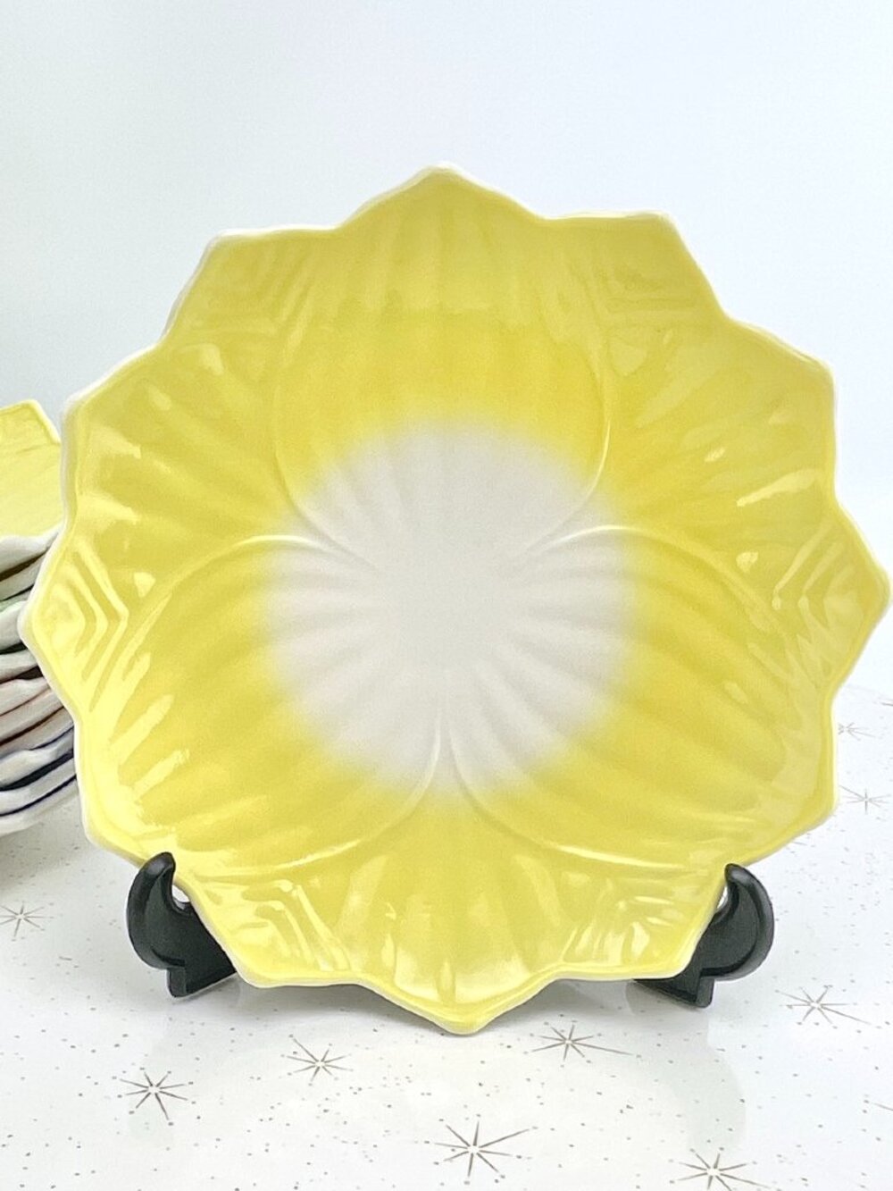 Vintage Anchor Hocking milk glass lotus plate, manganese UV glow, for 1 yellow